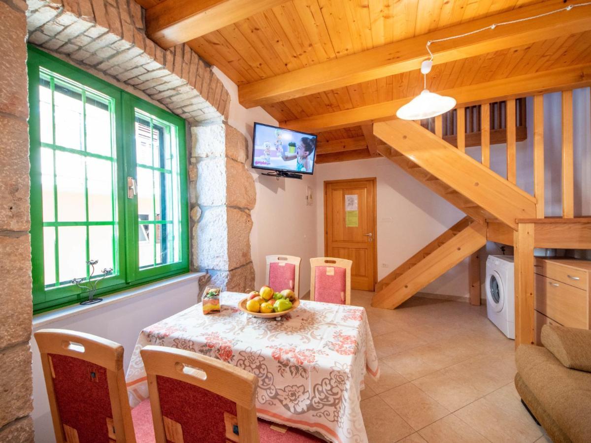 Apartment Kristijan By Interhome Brseč Extérieur photo